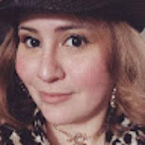 Meet your Posher, Ana